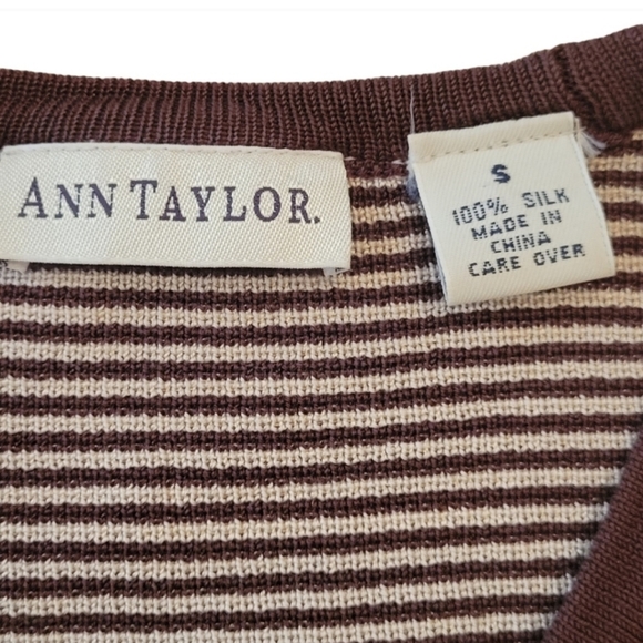 Ann Taylor Size S 100% Silk Button Up Cardigan - Picture 5 of 7